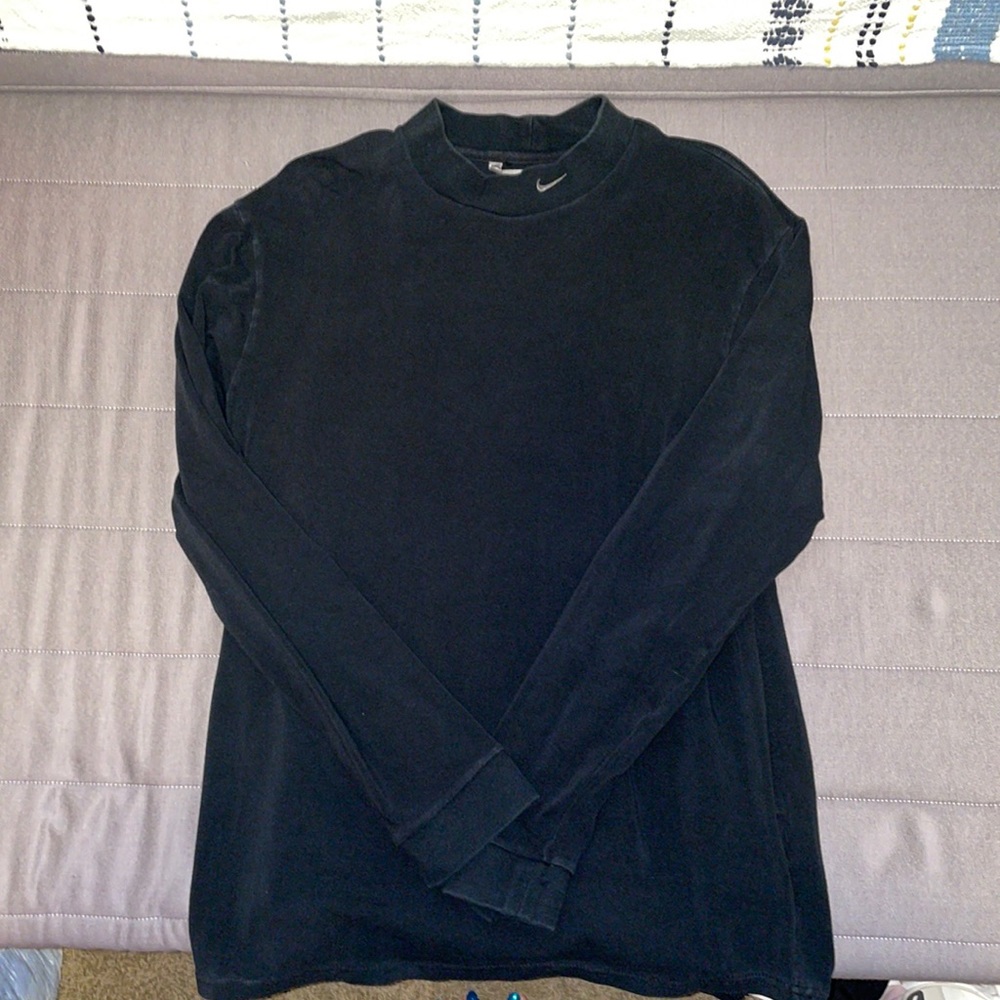 Nike crew neck shirt